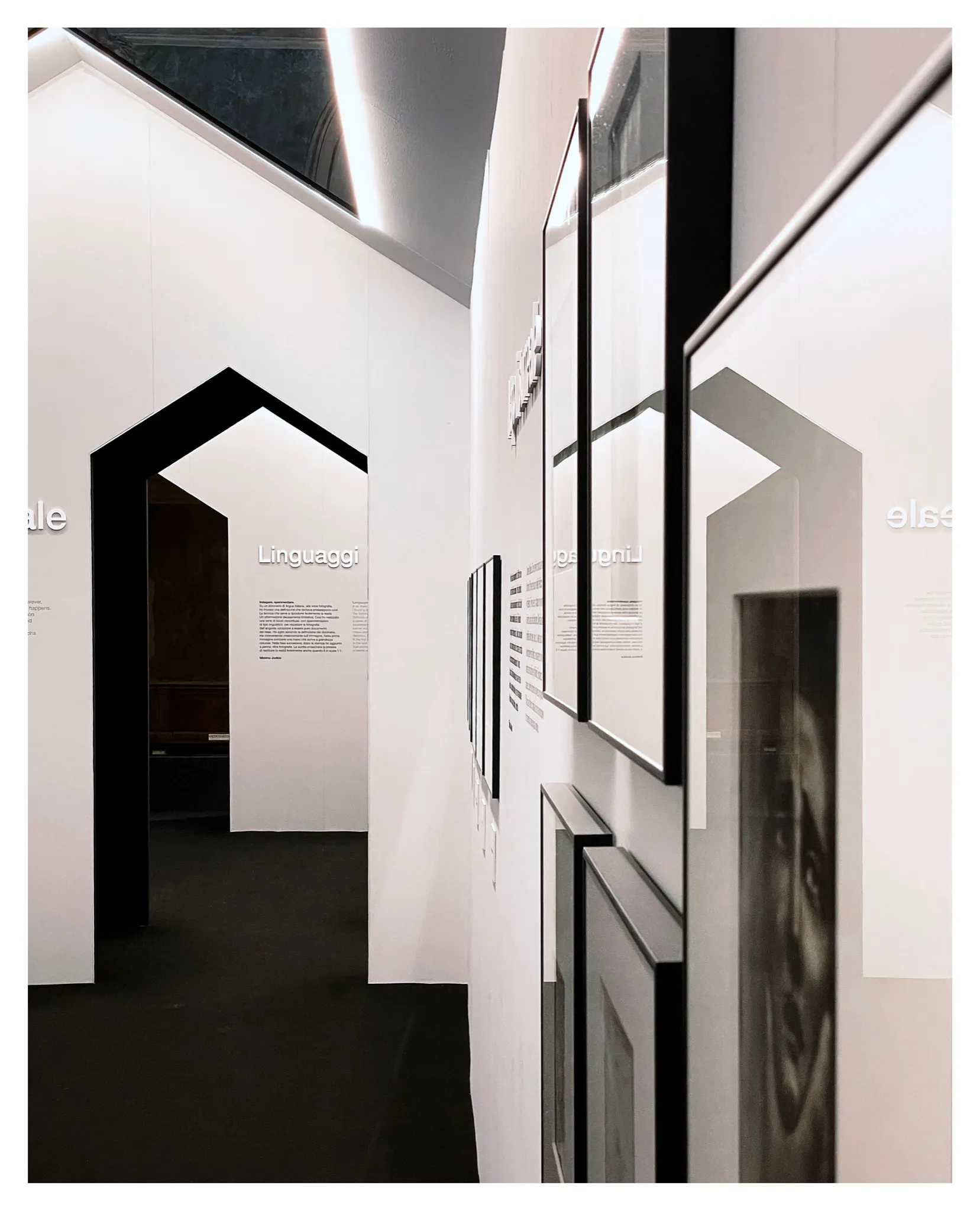 Portraits on the white walls – Mimmo Jodice. L'enigma della luce, Castello di Udine, 2025
