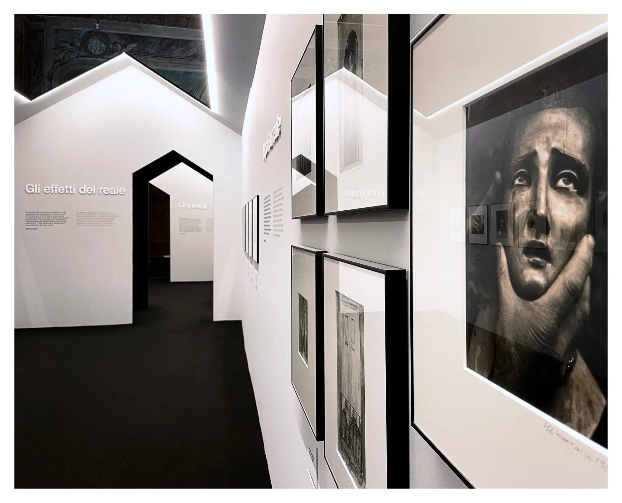 Portrait at the end of the passage – Mimmo Jodice. L'enigma della luce, Castello di Udine, 2025