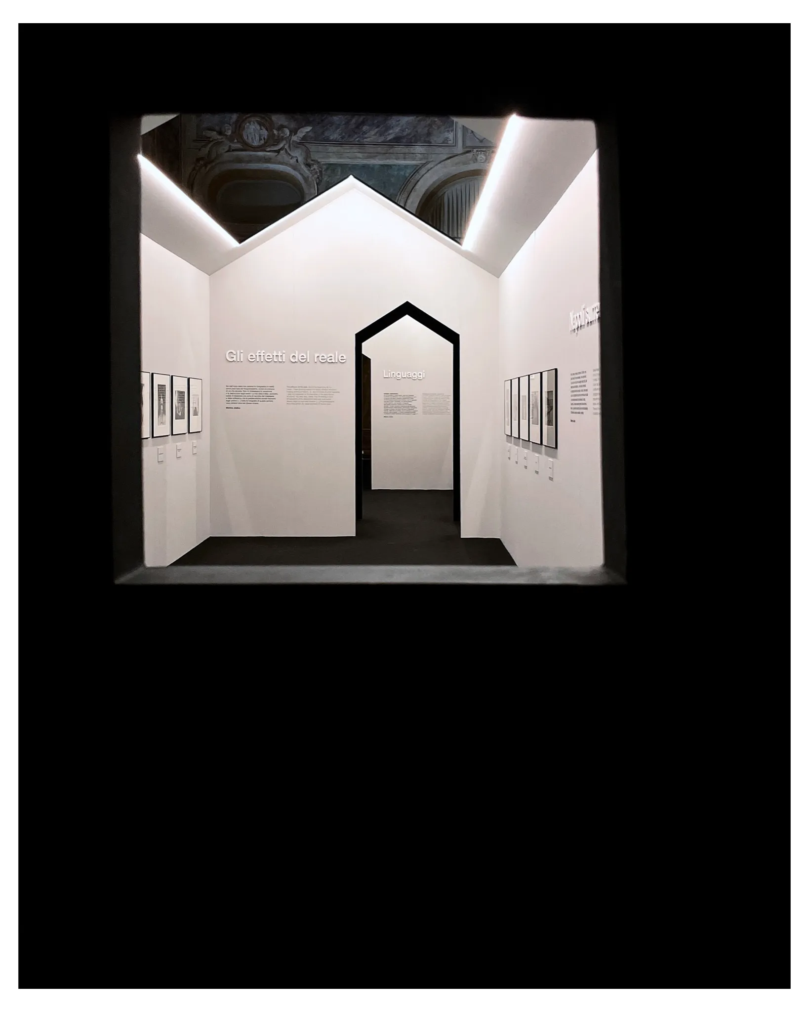 View through the window in the installation – Mimmo Jodice. L'enigma della luce, Castello di Udine, 2025
